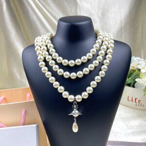 Brand New Vivienne Westwood Triple-Strand Pearl Necklace